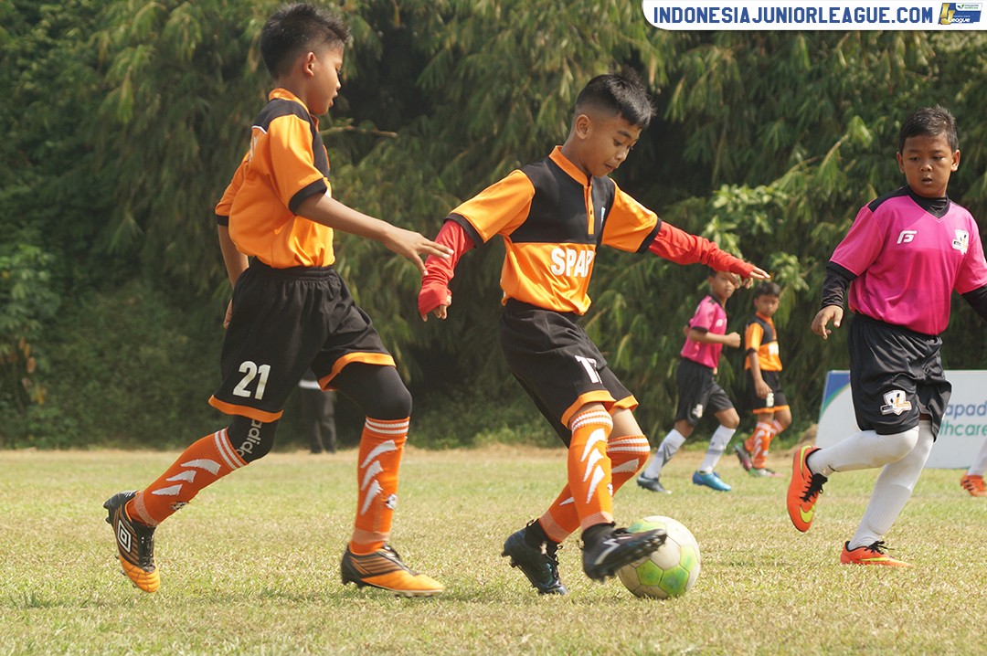 [FINAL PLATE U11 - FINAL IJL 2018] VILLA 2000 VS SPARTA 1979