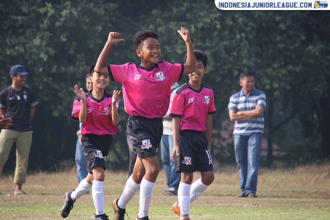 plate semifinal ijl 2018 salfas soccer vs villa 2000