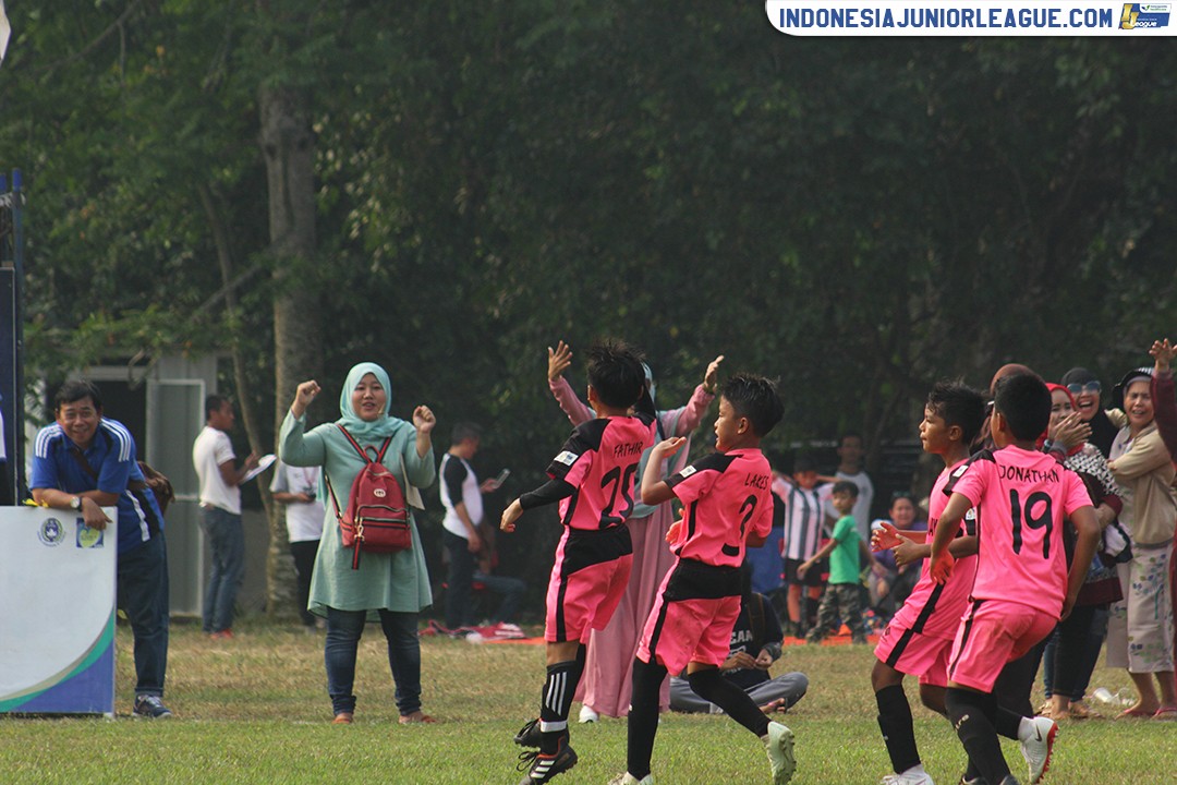 playoff u11 22 july 2018 serpong jaya vs ciss soccer skill