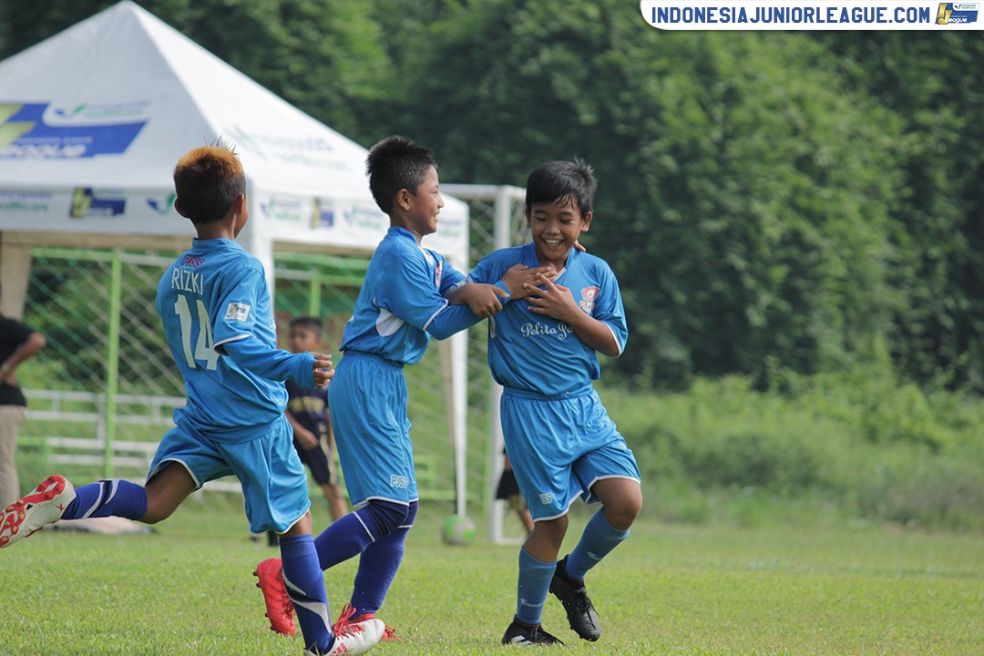 playoff u9 1 juli 2018 pelita jaya vs parung soccer school