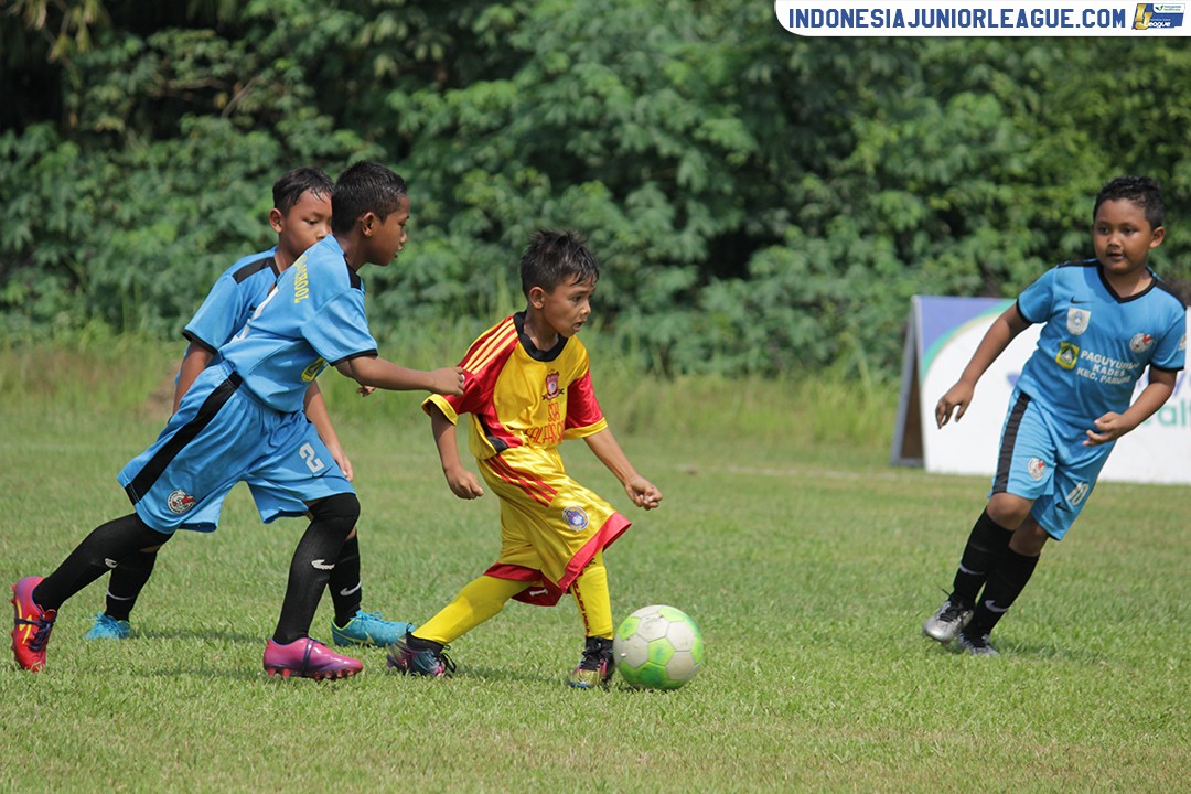 playoff u9 1 juli 2018 salfas soccer vs parung soccer school