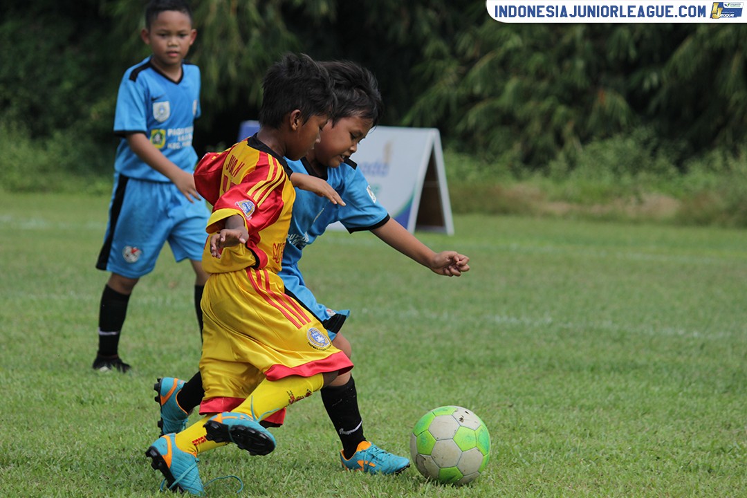 playoff u9 1 juli 2018 salfas soccer vs parung soccer school