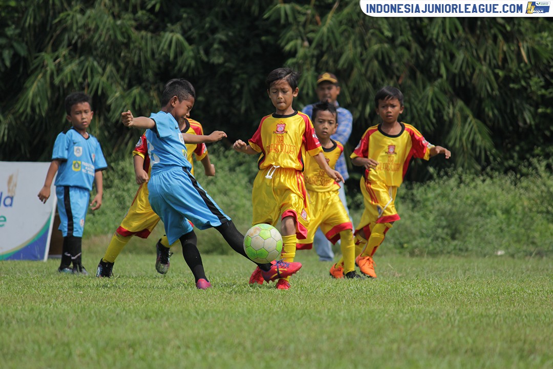 playoff u9 1 juli 2018 salfas soccer vs parung soccer school