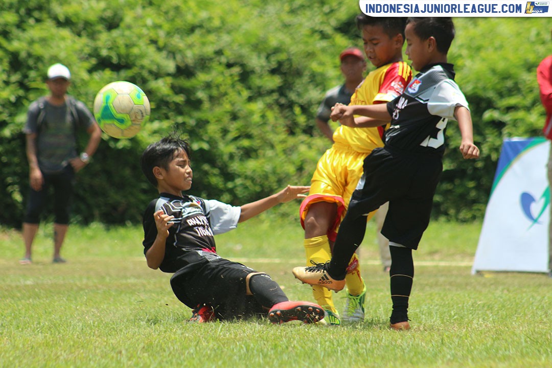 u11 11 maret 2018 bhayangkara tigaraksa fs vs salfas soccer