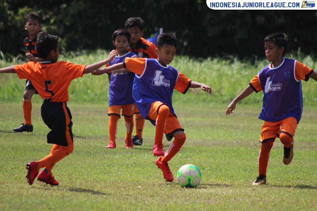 u11 11 maret 2018 fu15fa bina sentra vs tik tak football first