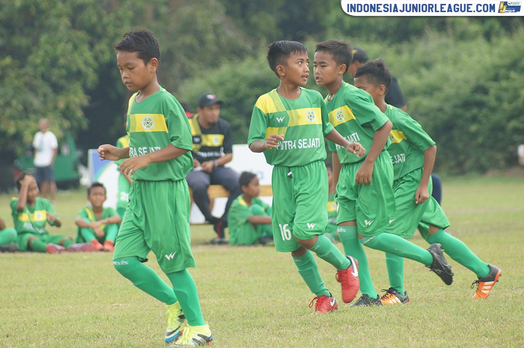 u11 11 maret 2018 putra sejati vs ragunan soccer school