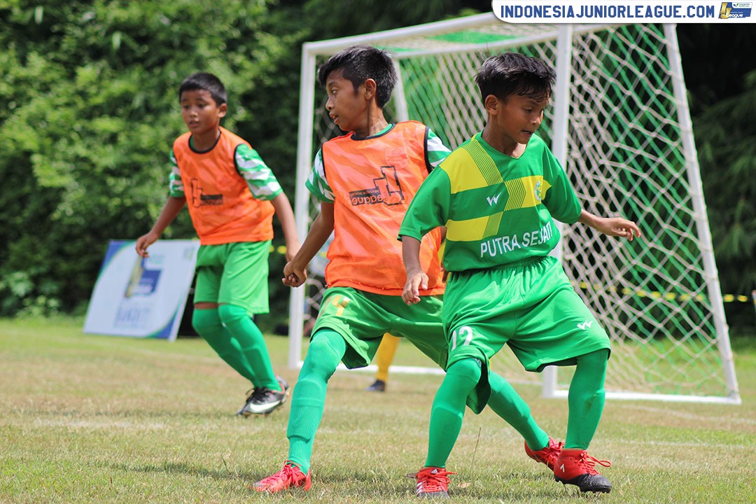 u11 11 maret 2018 putra sejati vs ragunan soccer school