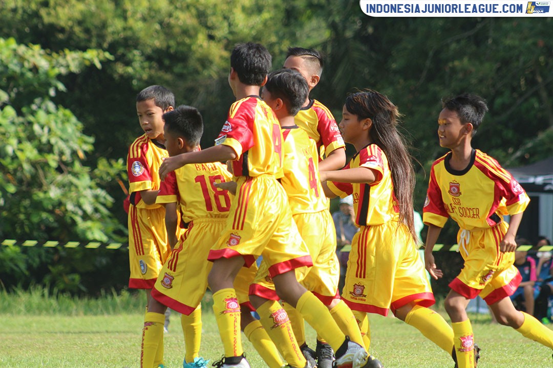 u11 11 maret 2018 salfas soccer vs tik tak football first