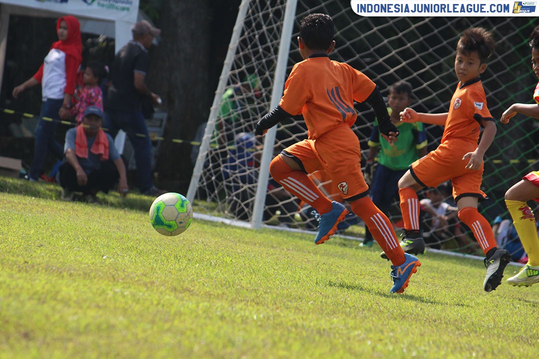 u11 11 maret 2018 salfas soccer vs tik tak football first