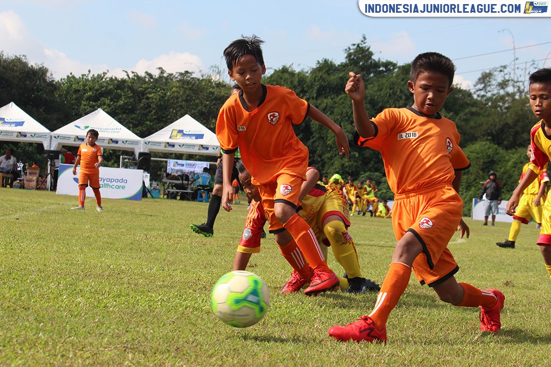 u11 11 maret 2018 salfas soccer vs tik tak football first