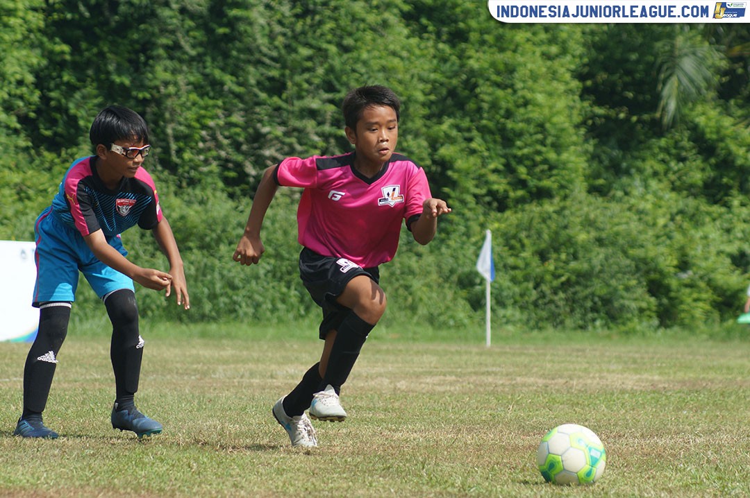 u11 11 maret 2018 serpong city ss vs villa 2000