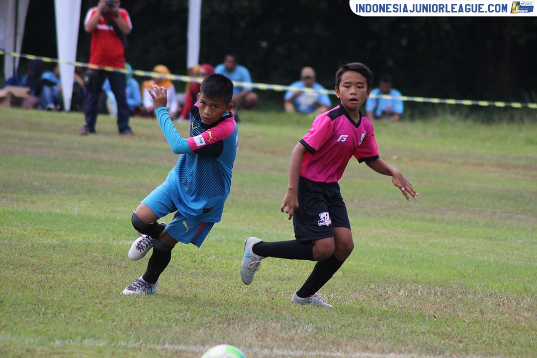 u11 11 maret 2018 serpong city ss vs villa 2000