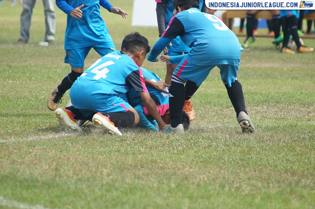 u11 11 maret 2018 serpong city ss vs villa 2000