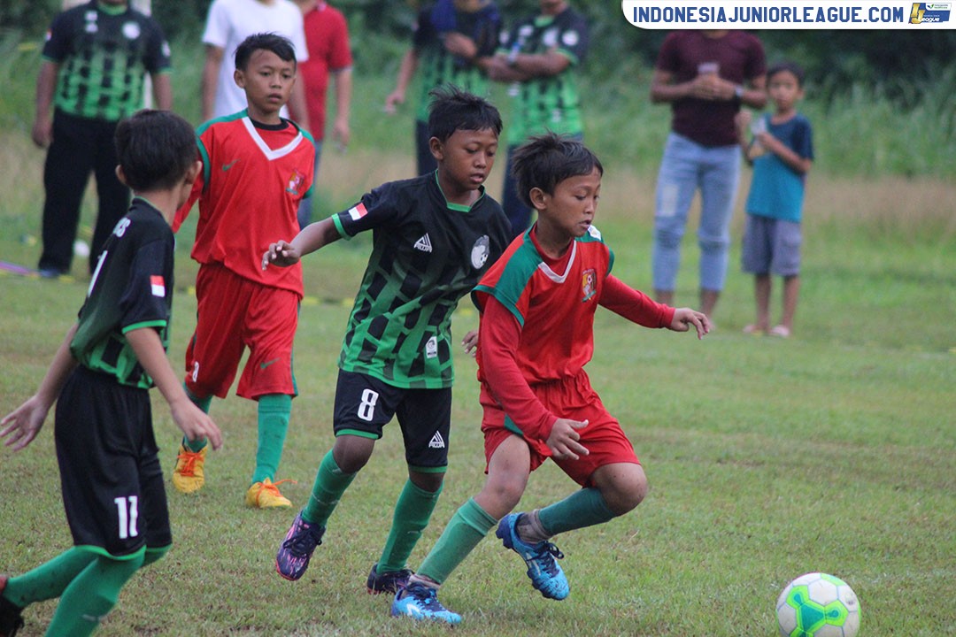 u11 11 maret 2018 ss gagak rimang vs mprivate soccer