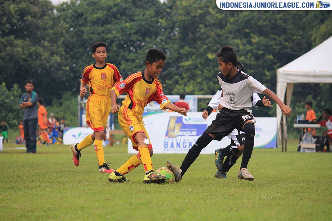 u11 22 april 2018 all star galapuri vs salfas soccer