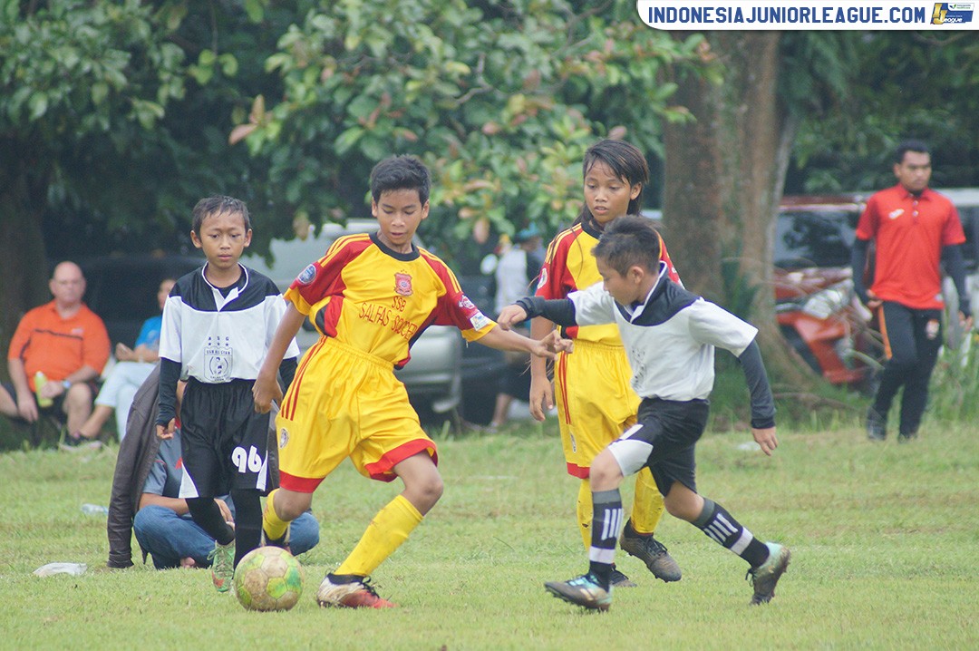 u11 22 april 2018 all star galapuri vs salfas soccer