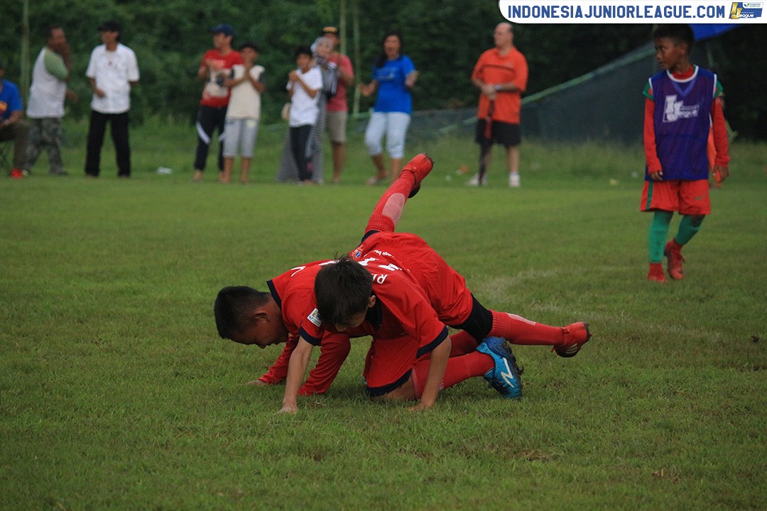 u11 22 april 2018 asiop apacinti vs mprivate soccer