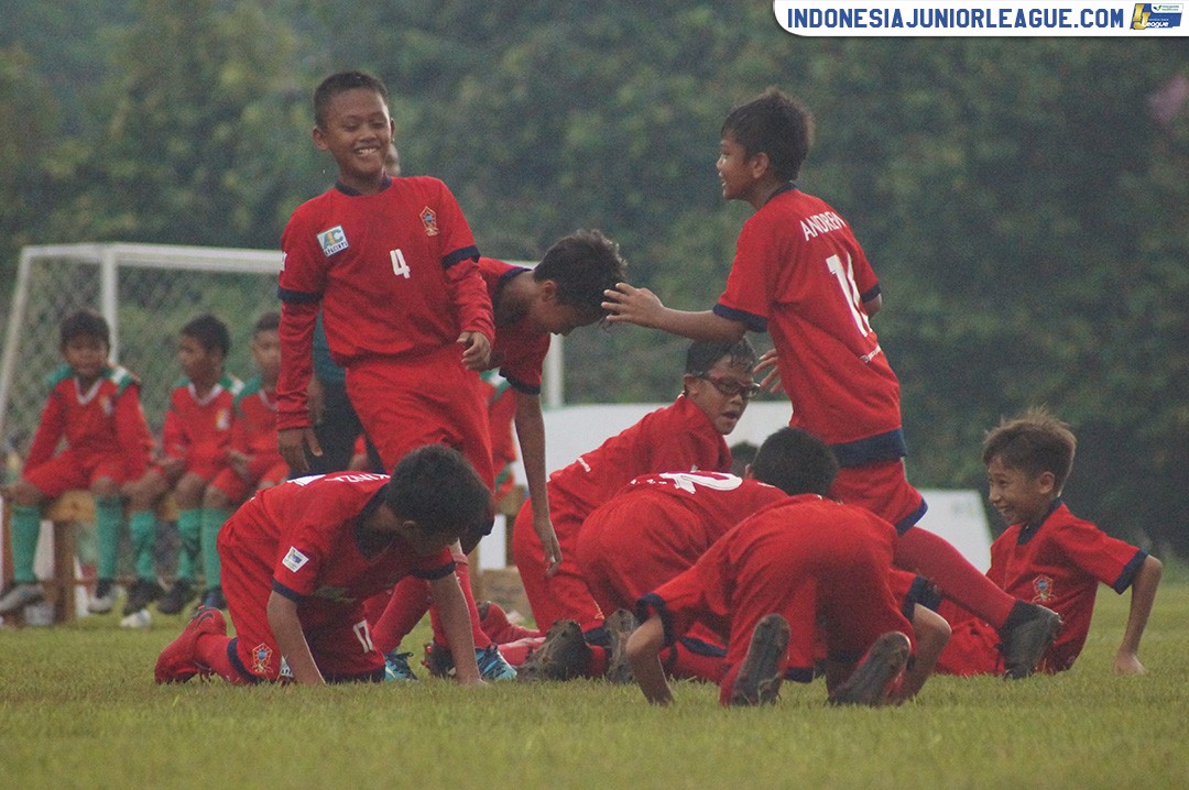 u11 22 april 2018 asiop apacinti vs mprivate soccer