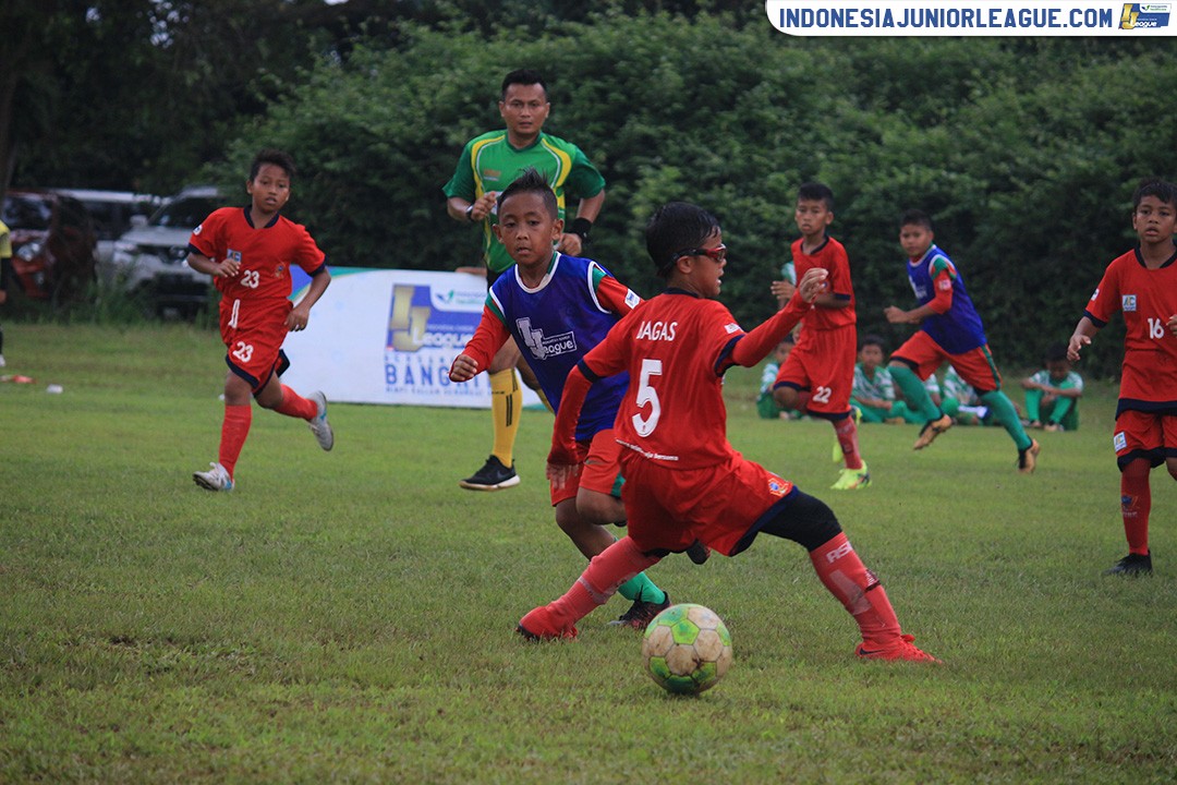 u11 22 april 2018 asiop apacinti vs mprivate soccer