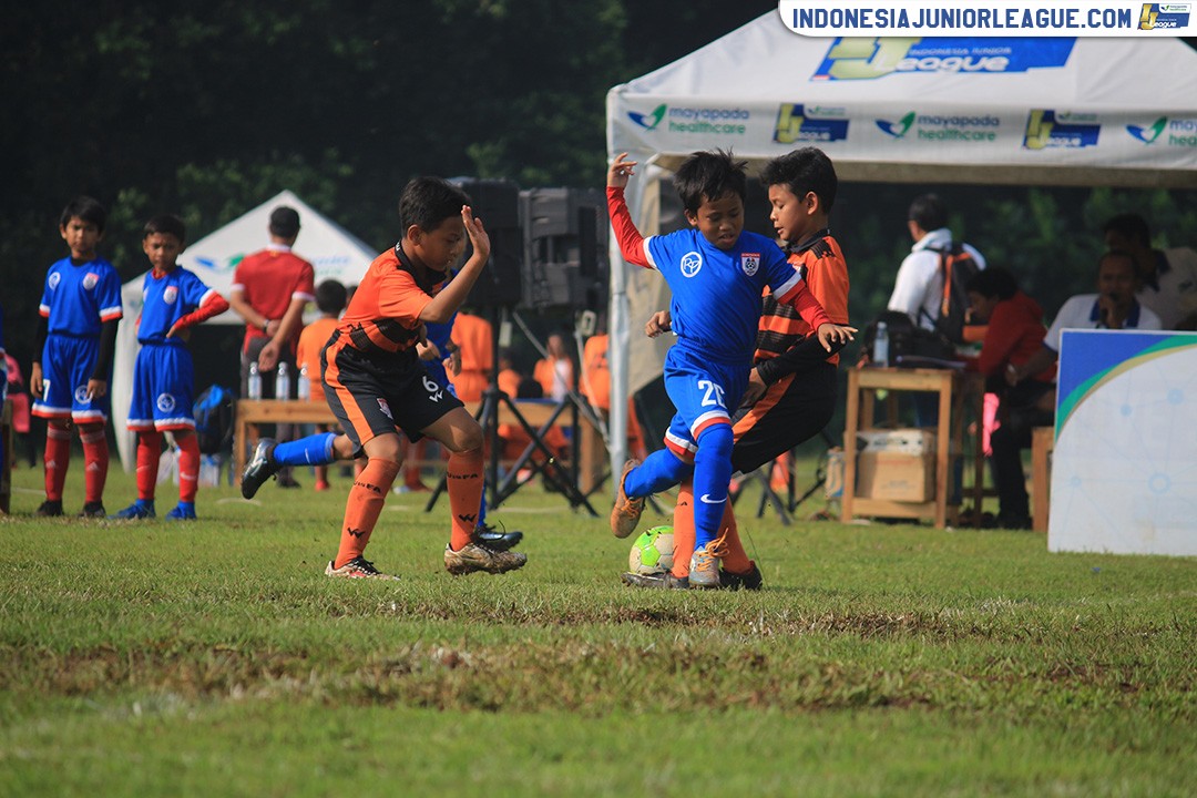 u11 22 april 2018 fu15fa bina sentra vs gelora poetra fc