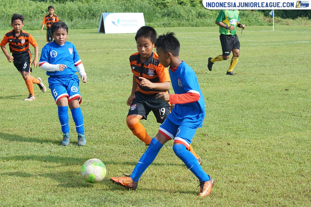 u11 22 april 2018 fu15fa bina sentra vs gelora poetra fc