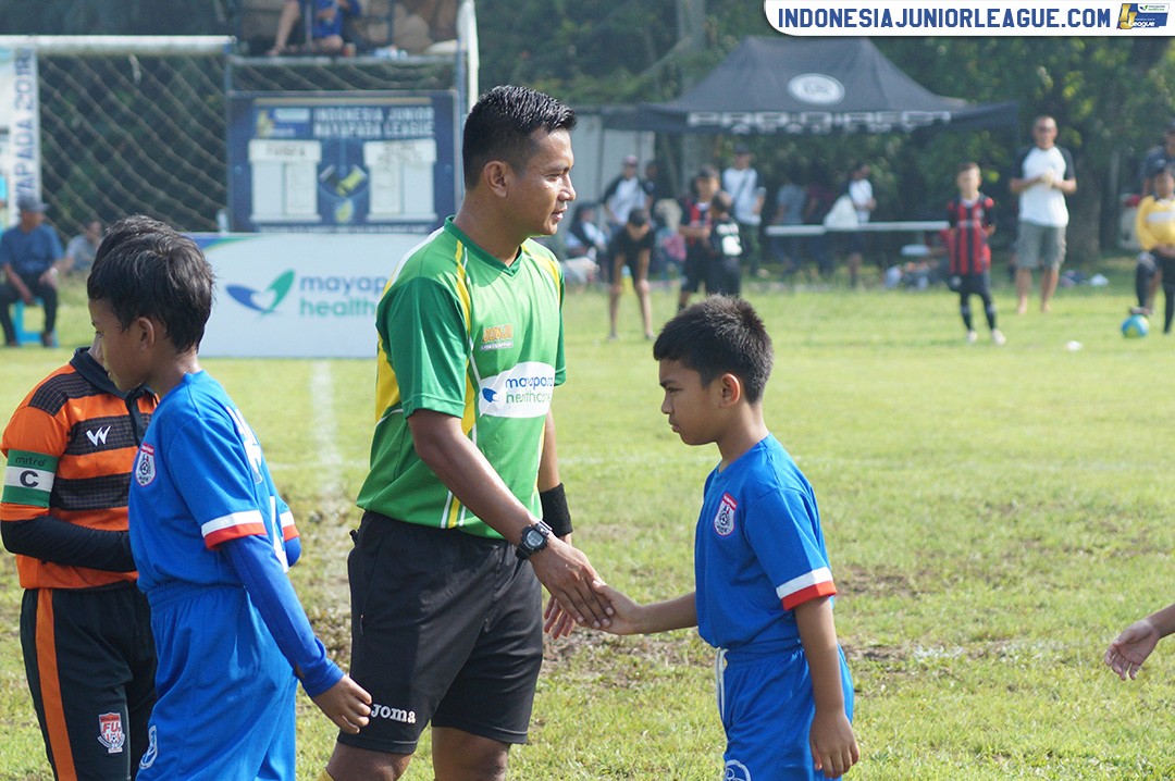 u11 22 april 2018 fu15fa bina sentra vs gelora poetra fc