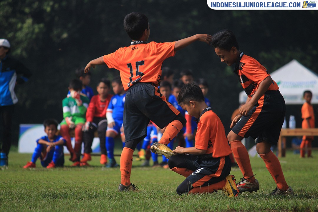 u11 22 april 2018 fu15fa bina sentra vs gelora poetra fc