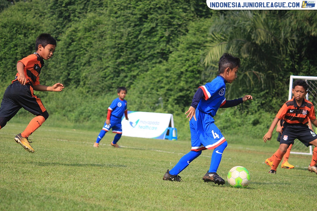 u11 22 april 2018 fu15fa bina sentra vs gelora poetra fc