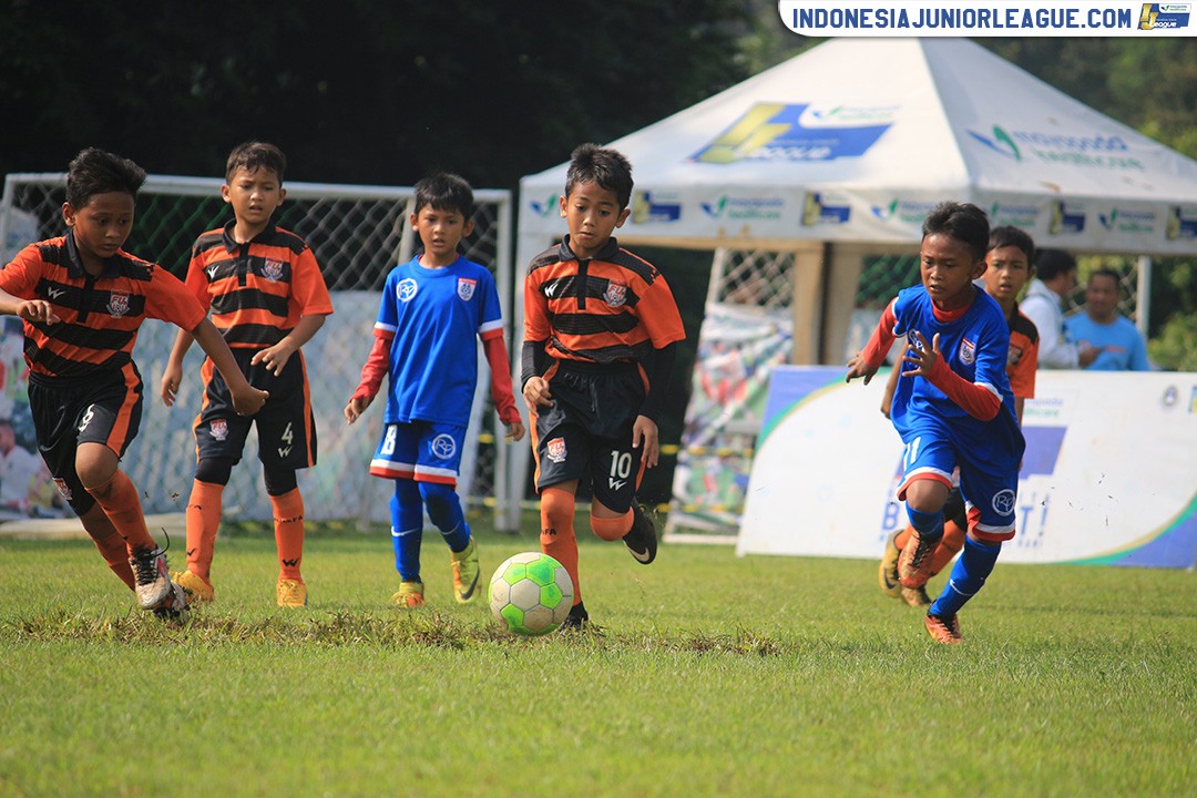 u11 22 april 2018 fu15fa bina sentra vs gelora poetra fc