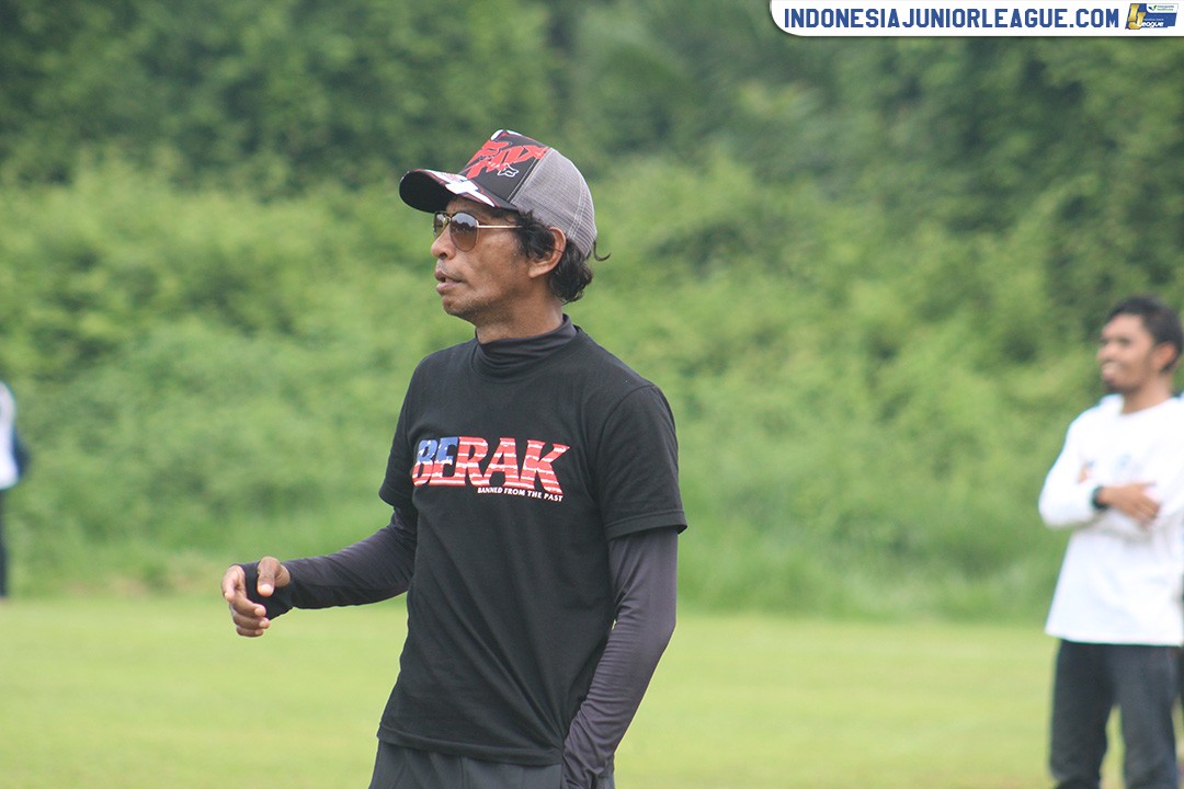 u11 22 april 2018 gelora poetra fc vs prodirect academy