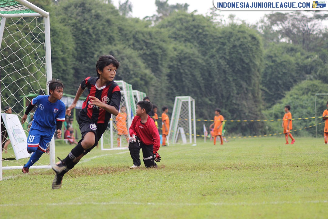 u11 22 april 2018 gelora poetra fc vs prodirect academy