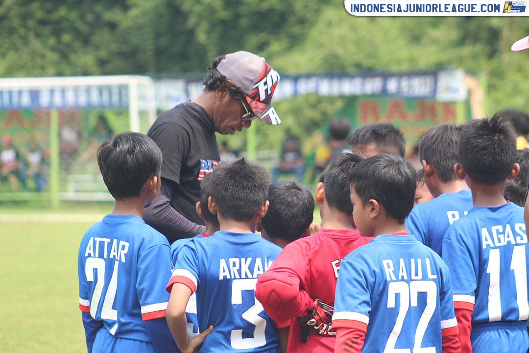 u11 22 april 2018 gelora poetra fc vs prodirect academy