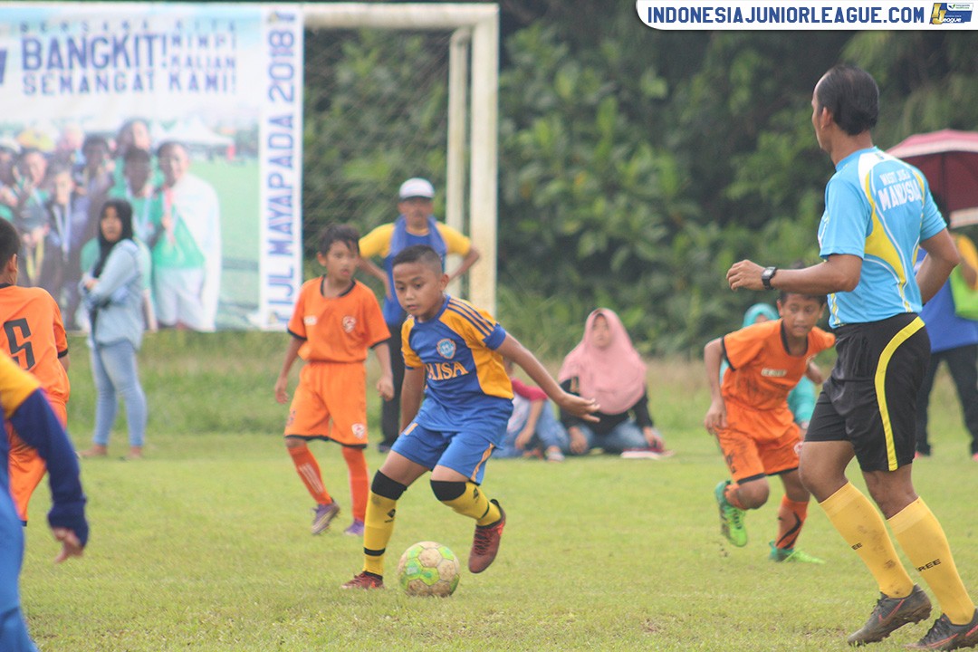 u11 22 april 2018 maisa bekasi vs tiktak football first