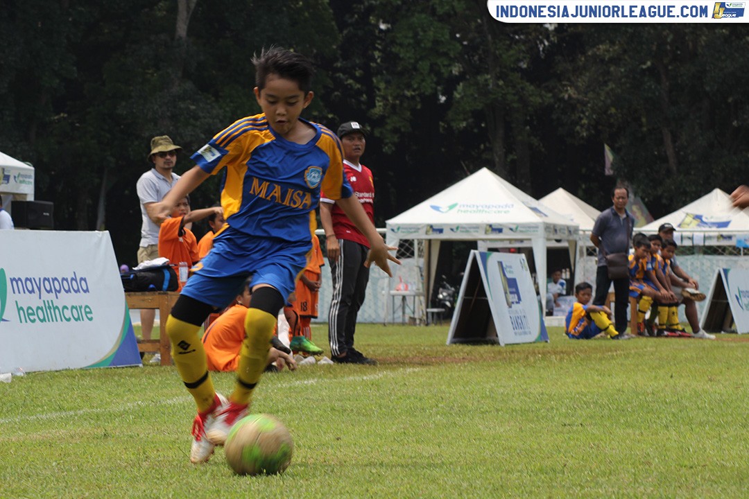 u11 22 april 2018 maisa bekasi vs tiktak football first