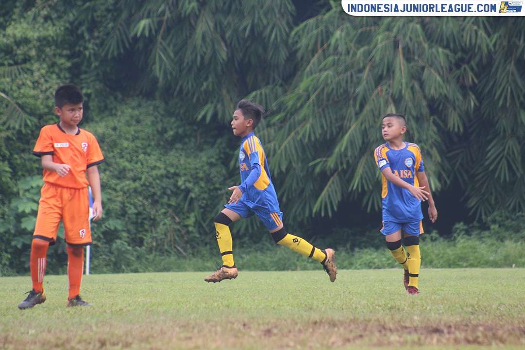 u11 22 april 2018 maisa bekasi vs tiktak football first
