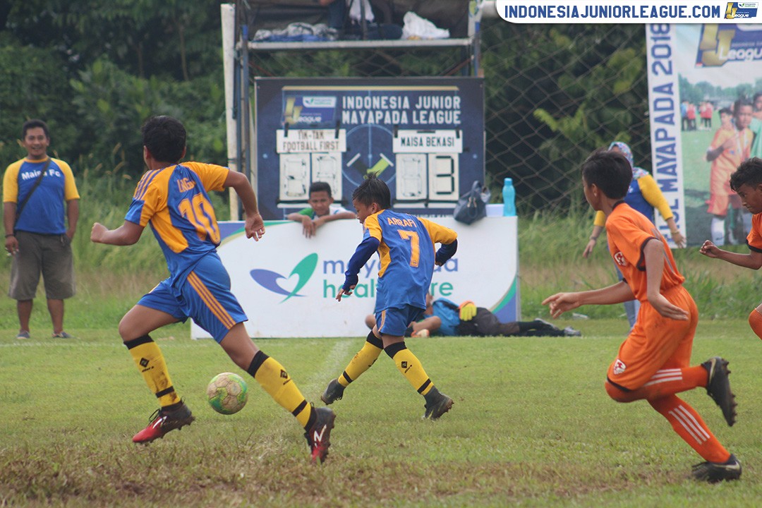 u11 22 april 2018 maisa bekasi vs tiktak football first