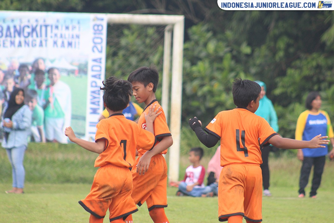 u11 22 april 2018 maisa bekasi vs tiktak football first