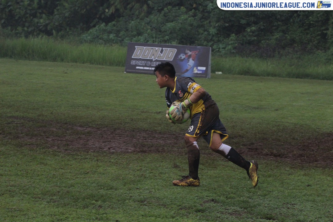 u11 22 april 2018 pelita jaya vs ragunan soccer school