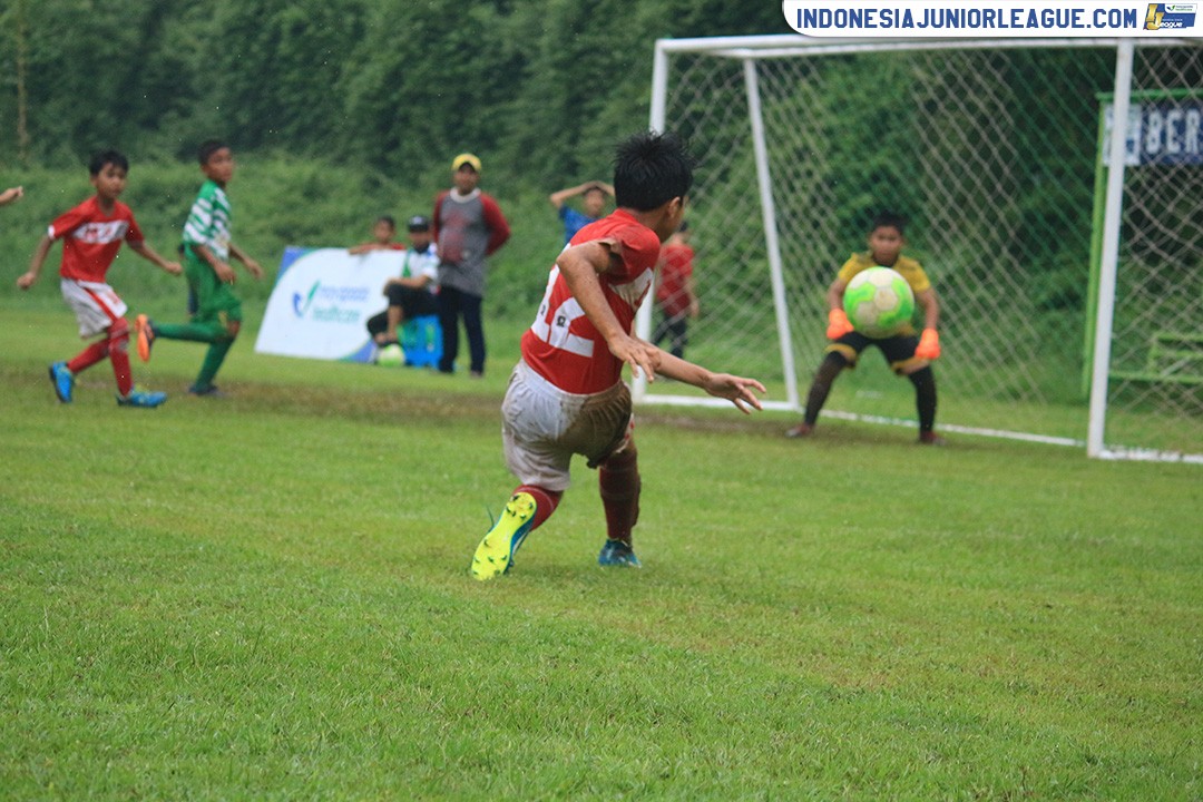 u11 22 april 2018 ragunan soccer school vs indonesia rising star