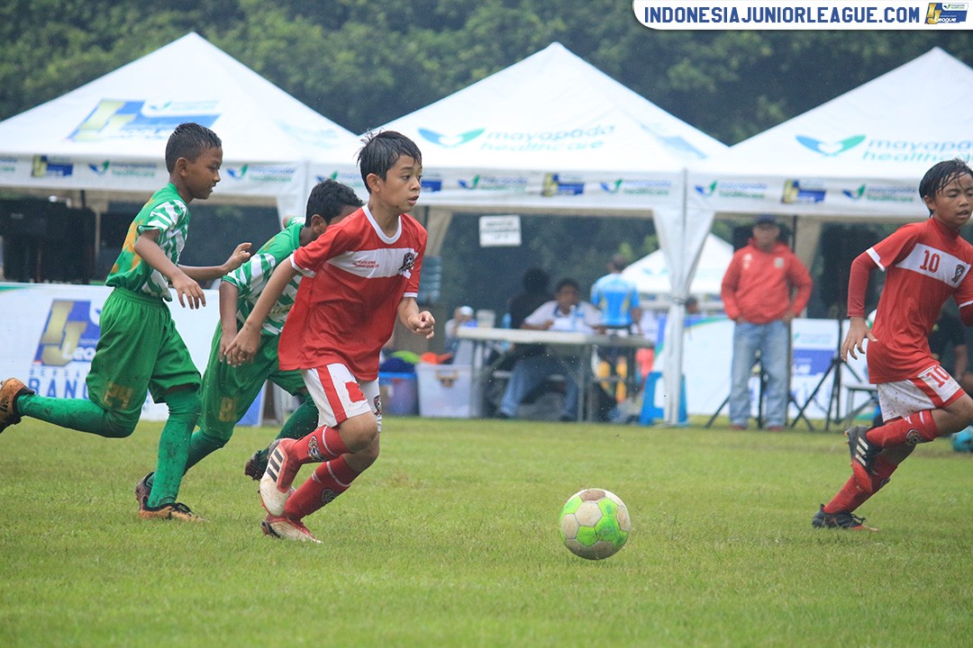 u11 22 april 2018 ragunan soccer school vs indonesia rising star