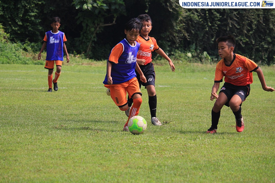 u11 22 april 2018 villa 2000 fc vs tiktak football first