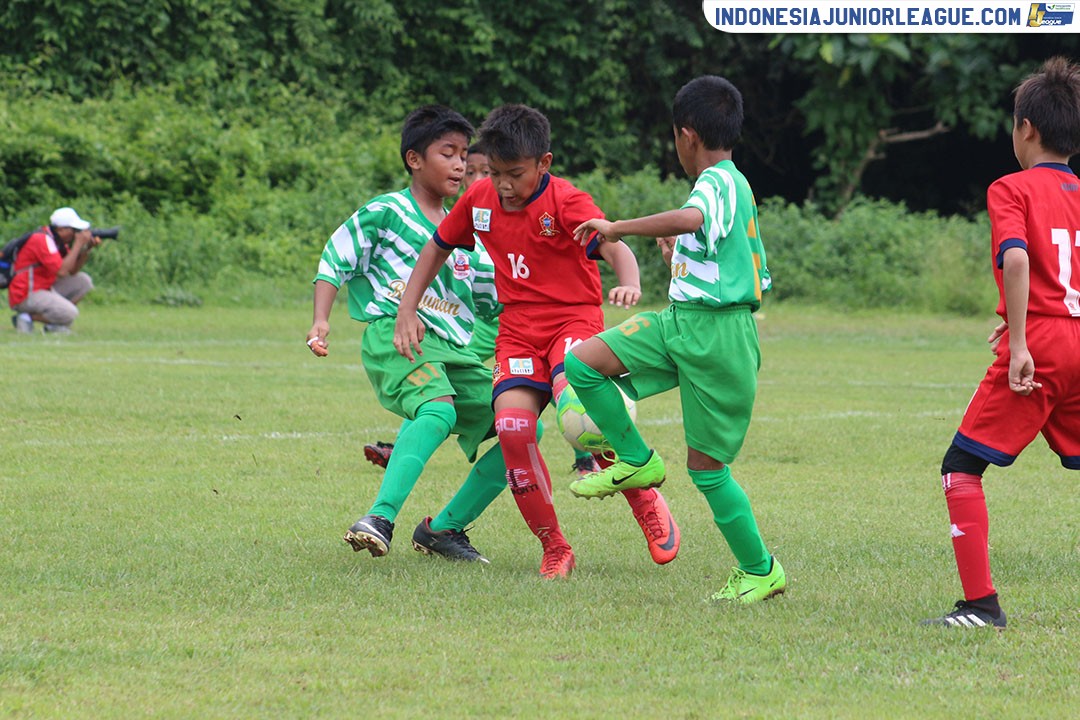 u11 8 april 2018 asiop apacinti vs ragunan soccer school
