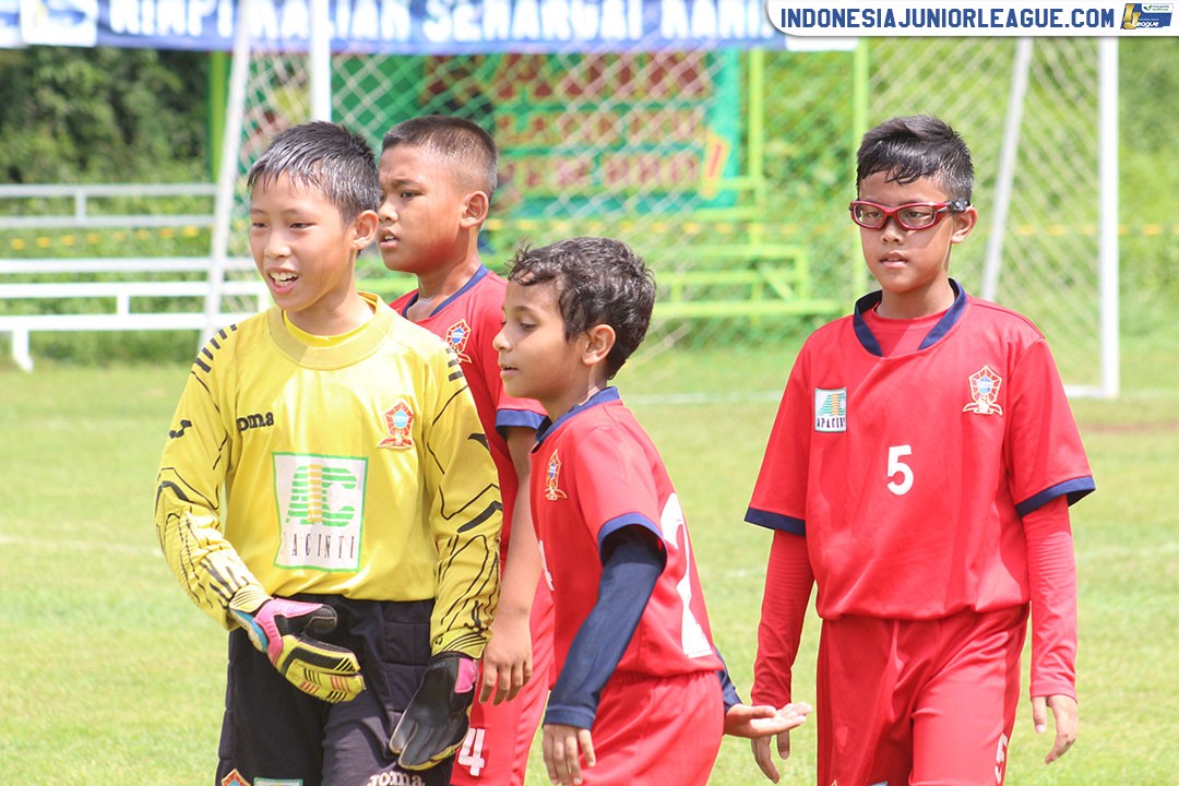 u11 8 april 2018 asiop apacinti vs ragunan soccer school