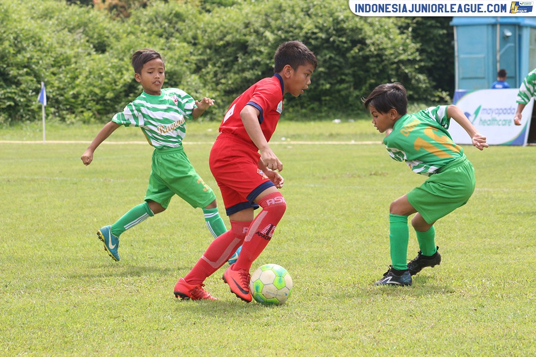 u11 8 april 2018 asiop apacinti vs ragunan soccer school