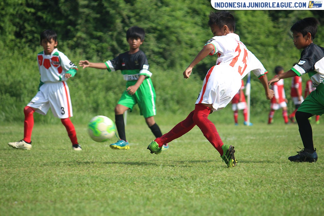 u11 8 april 2018 giras fc vs ciss soccer skill