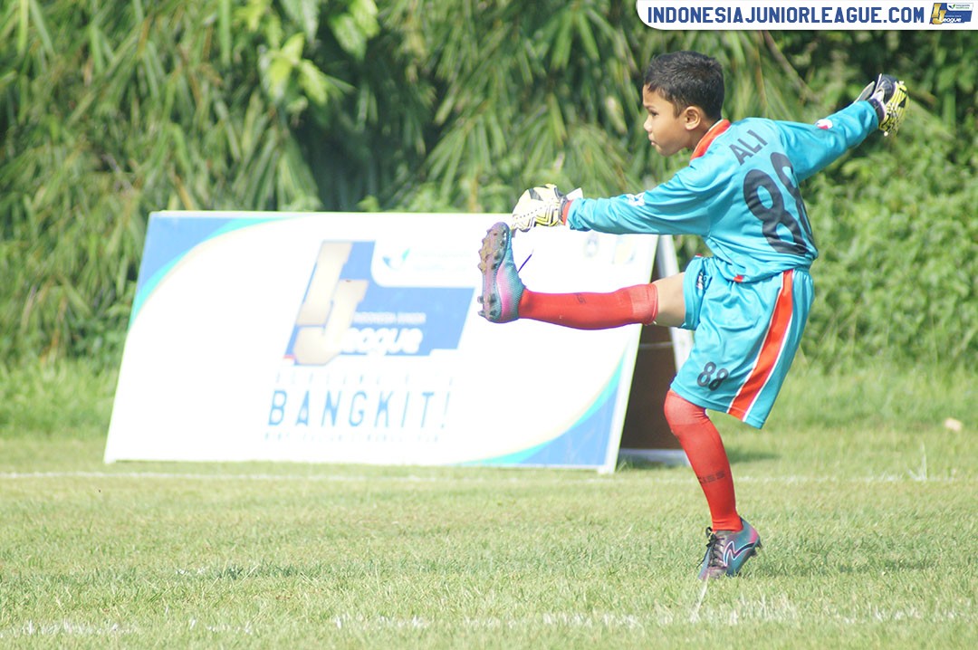 u11 8 april 2018 giras fc vs ciss soccer skill