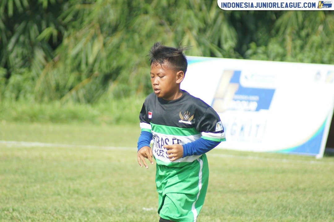 u11 8 april 2018 giras fc vs ciss soccer skill