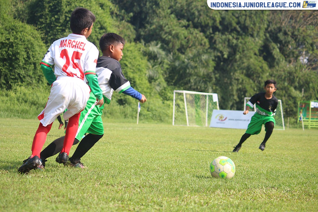 u11 8 april 2018 giras fc vs ciss soccer skill