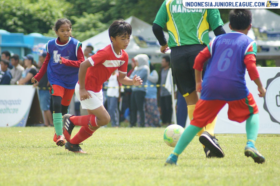 u11 8 april 2018 indonesia rising star vs mprivate soccer