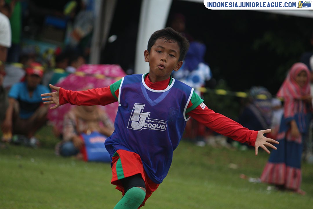 u11 8 april 2018 indonesia rising star vs mprivate soccer